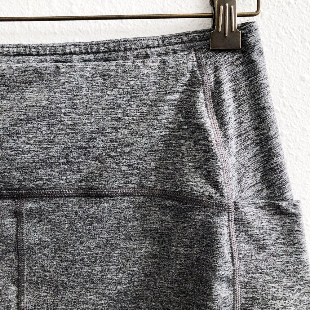 THINX Cycle Shorts In Grey Large Size - Picture 5 of 8